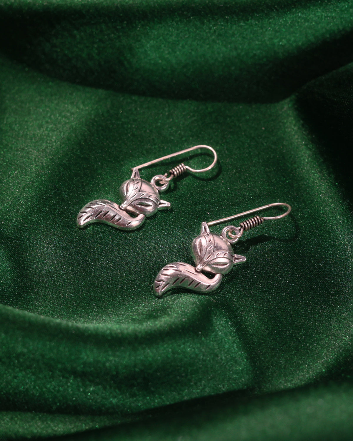 Silver Fox Motif Drop Earrings