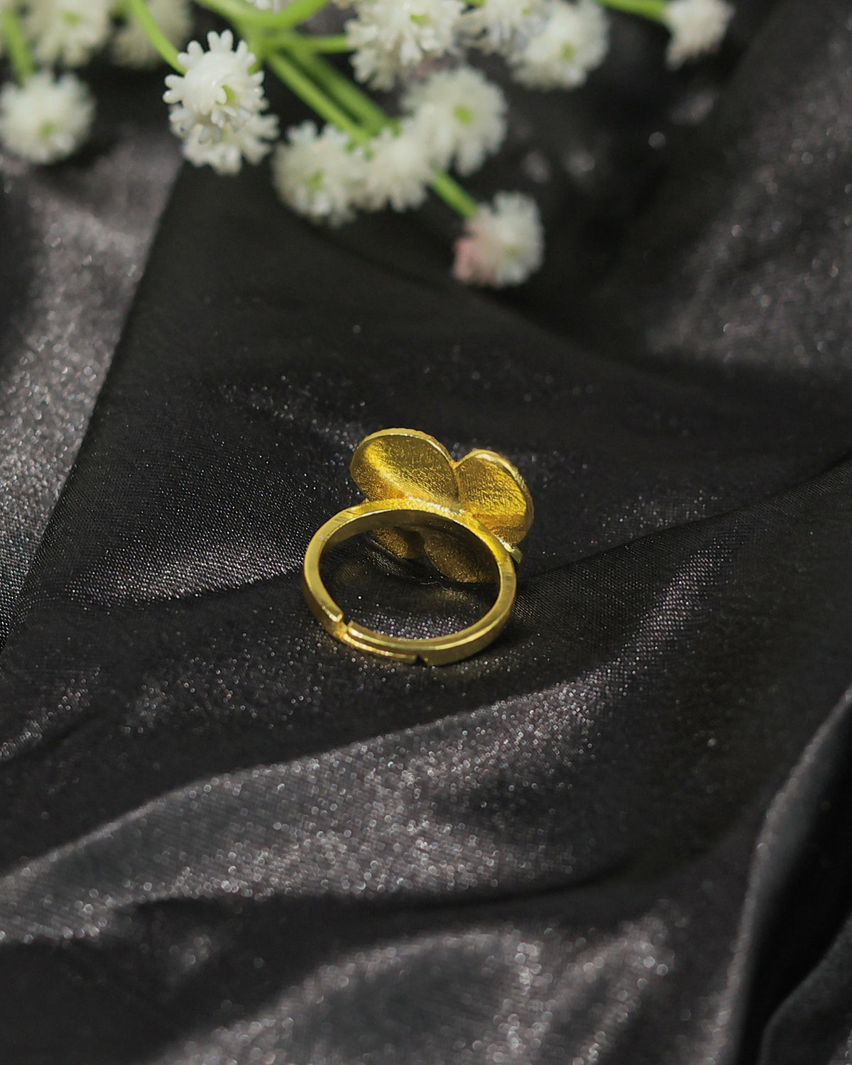 Bloom Petal Textured Ring