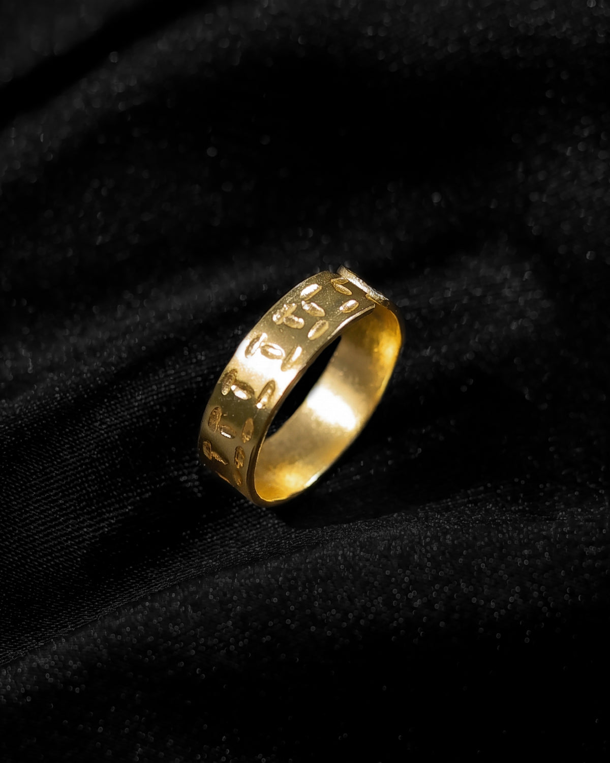 Golden Hammered Band Ring