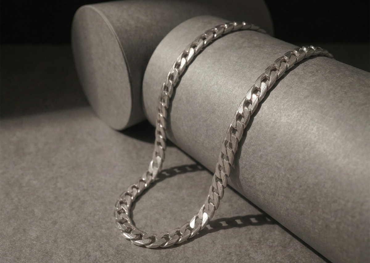 Silver Tone Chain Bracelet