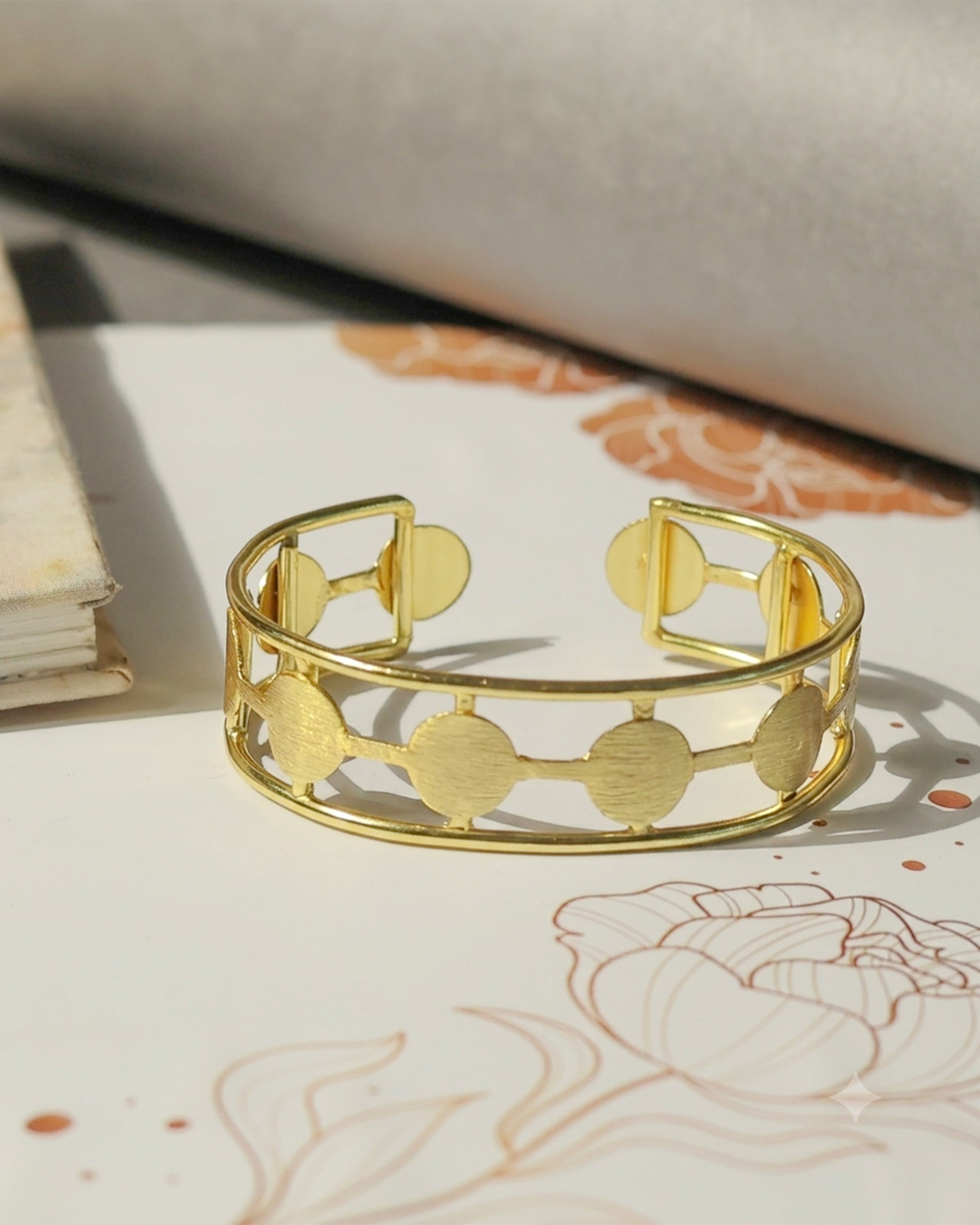 Textured Disc Link Brass Bracelet