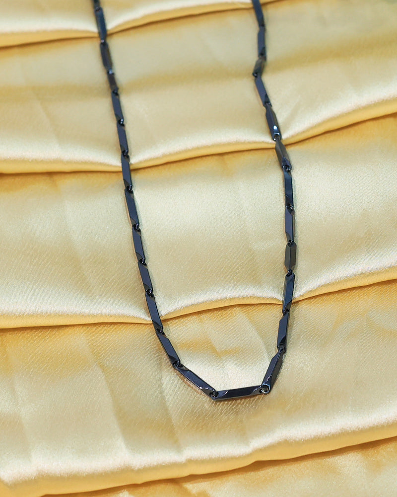 Classic Geometric Link Chain