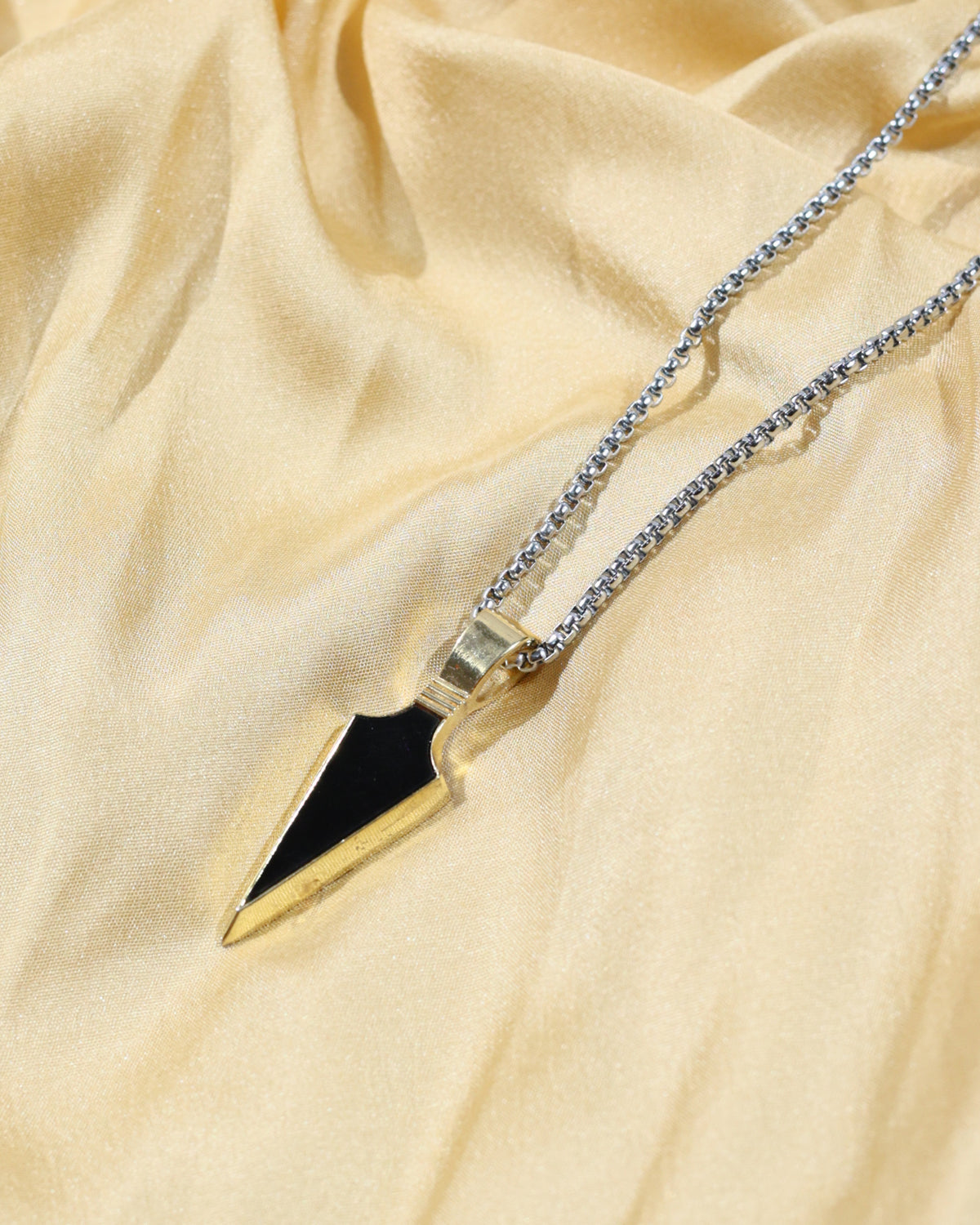 Arrowhead Pendant Chain