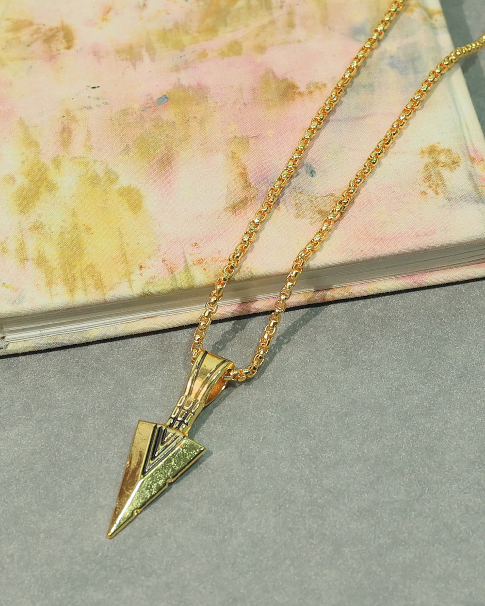 Golden Arrowhead Pendant Chain