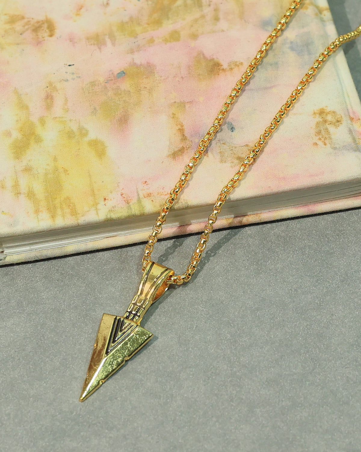 Golden Arrowhead Pendant Chain