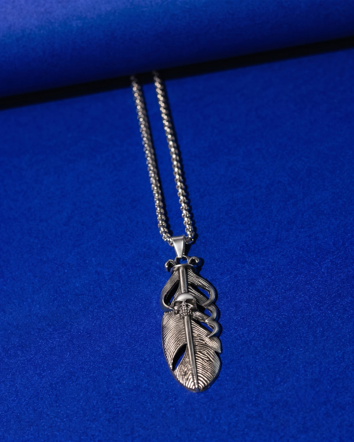 Knight’s Sword & Feather Pendant Chain