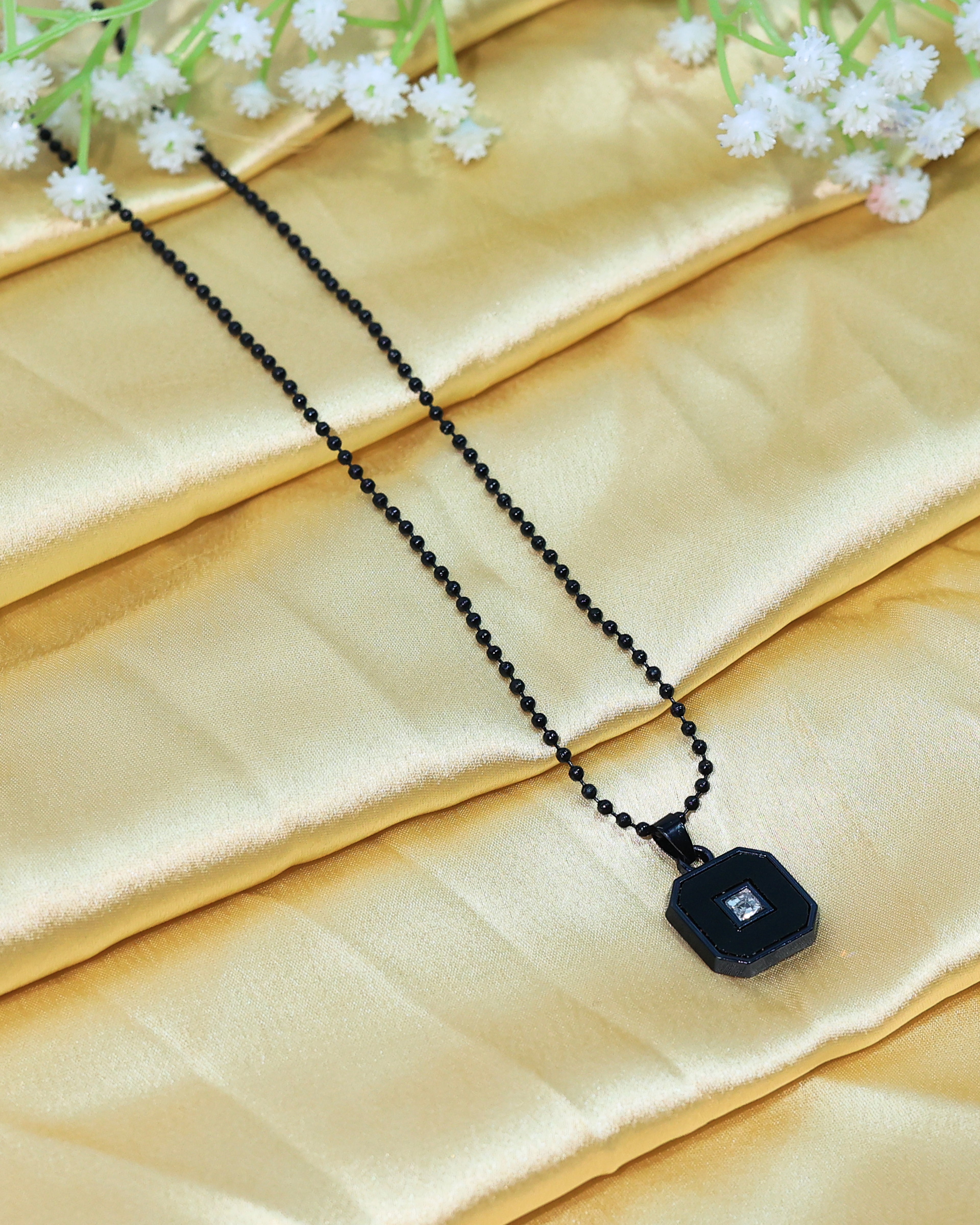 Black Octagonal Accent Pendant Chain