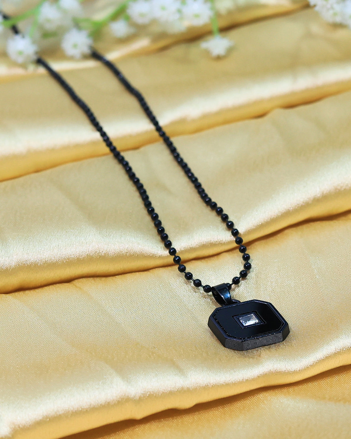 Black Octagonal Accent Pendant Chain