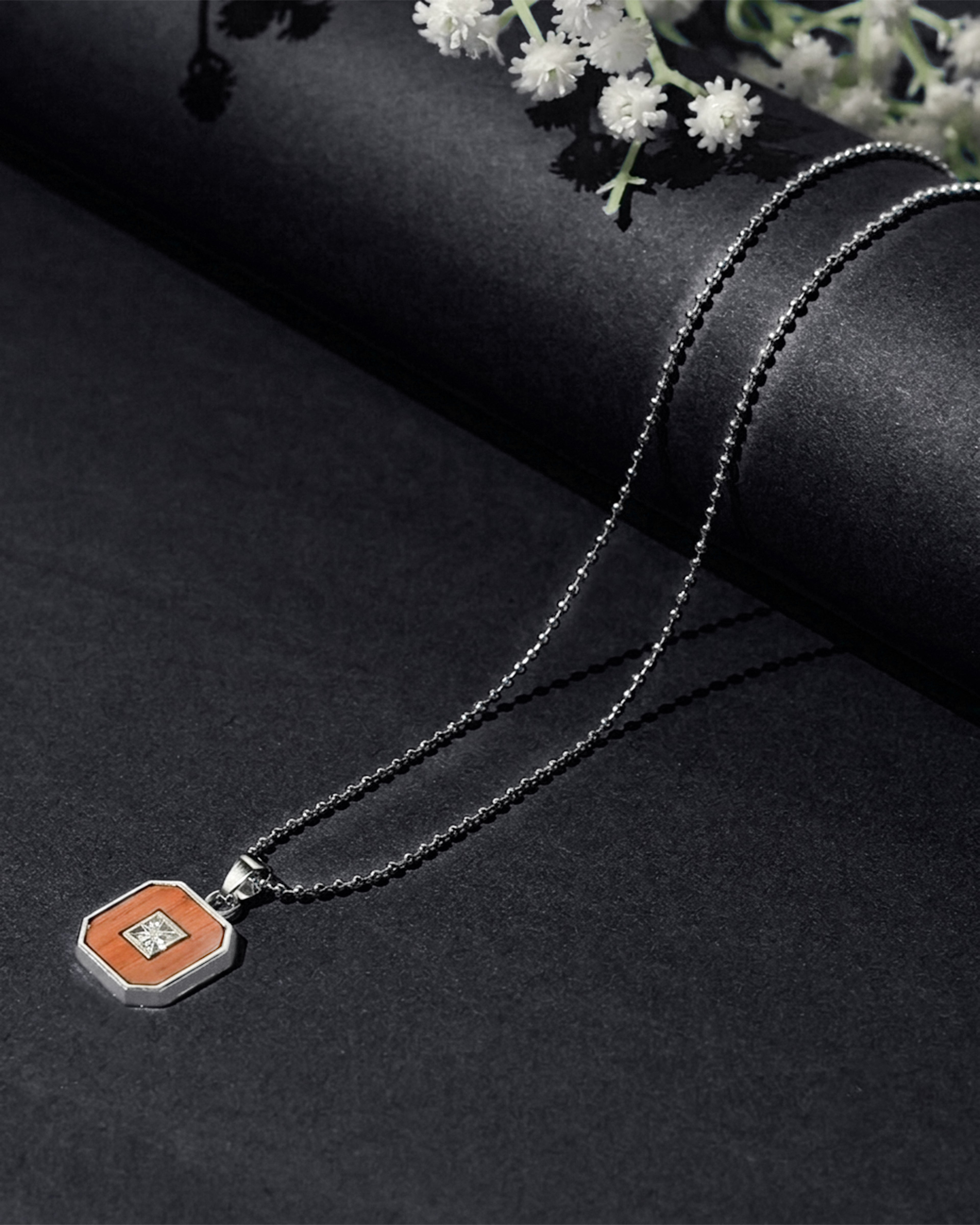 Black Octagonal Accent Pendant Chain