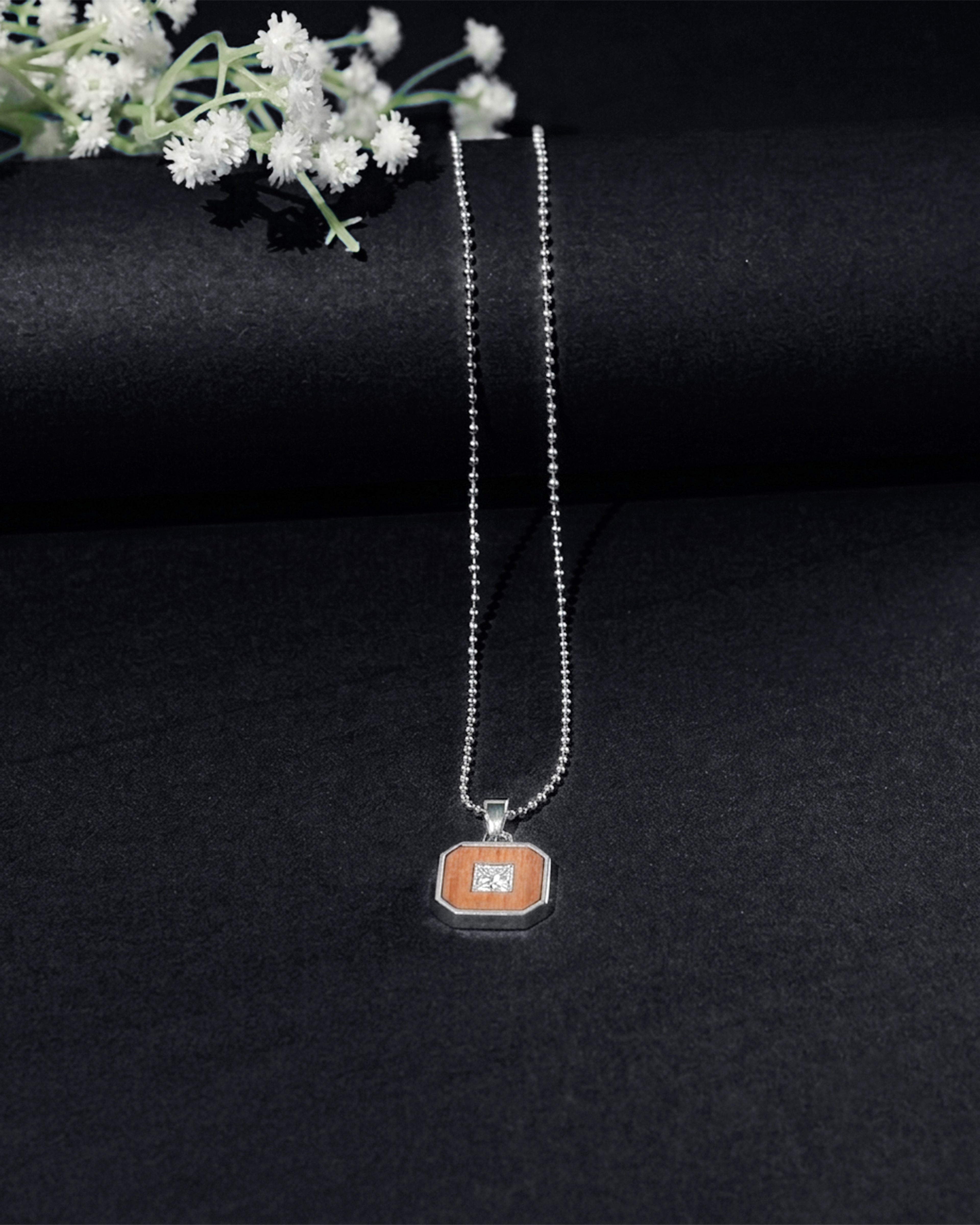 Black Octagonal Accent Pendant Chain