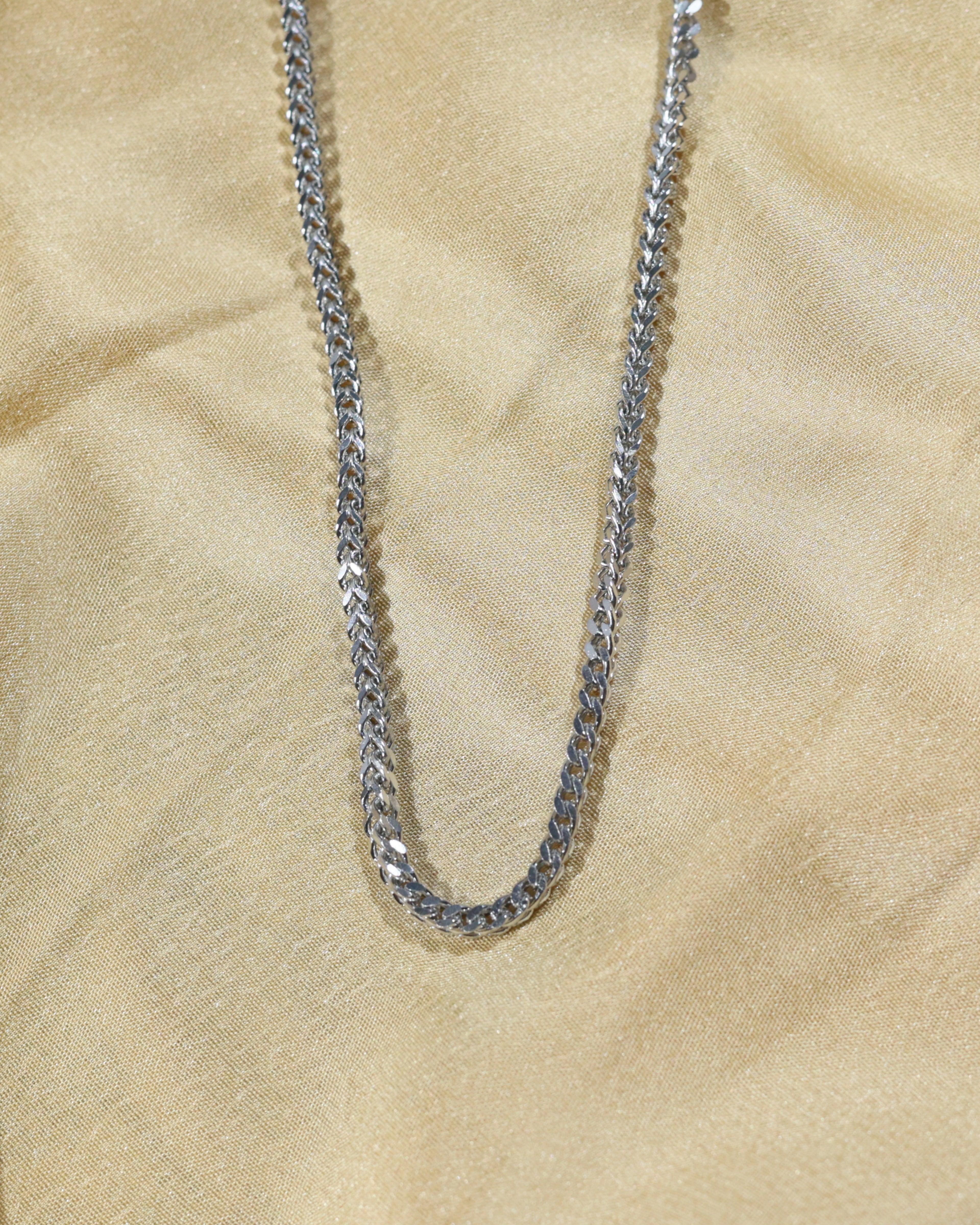 Silver Interwoven Link Chain