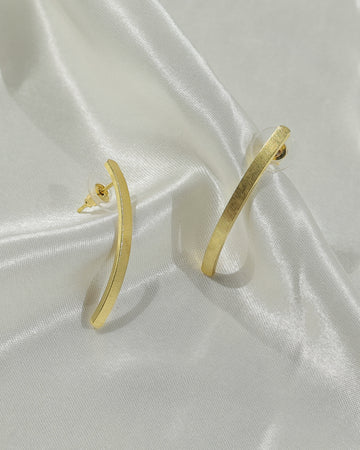 Slim Curved Hoop Earrings