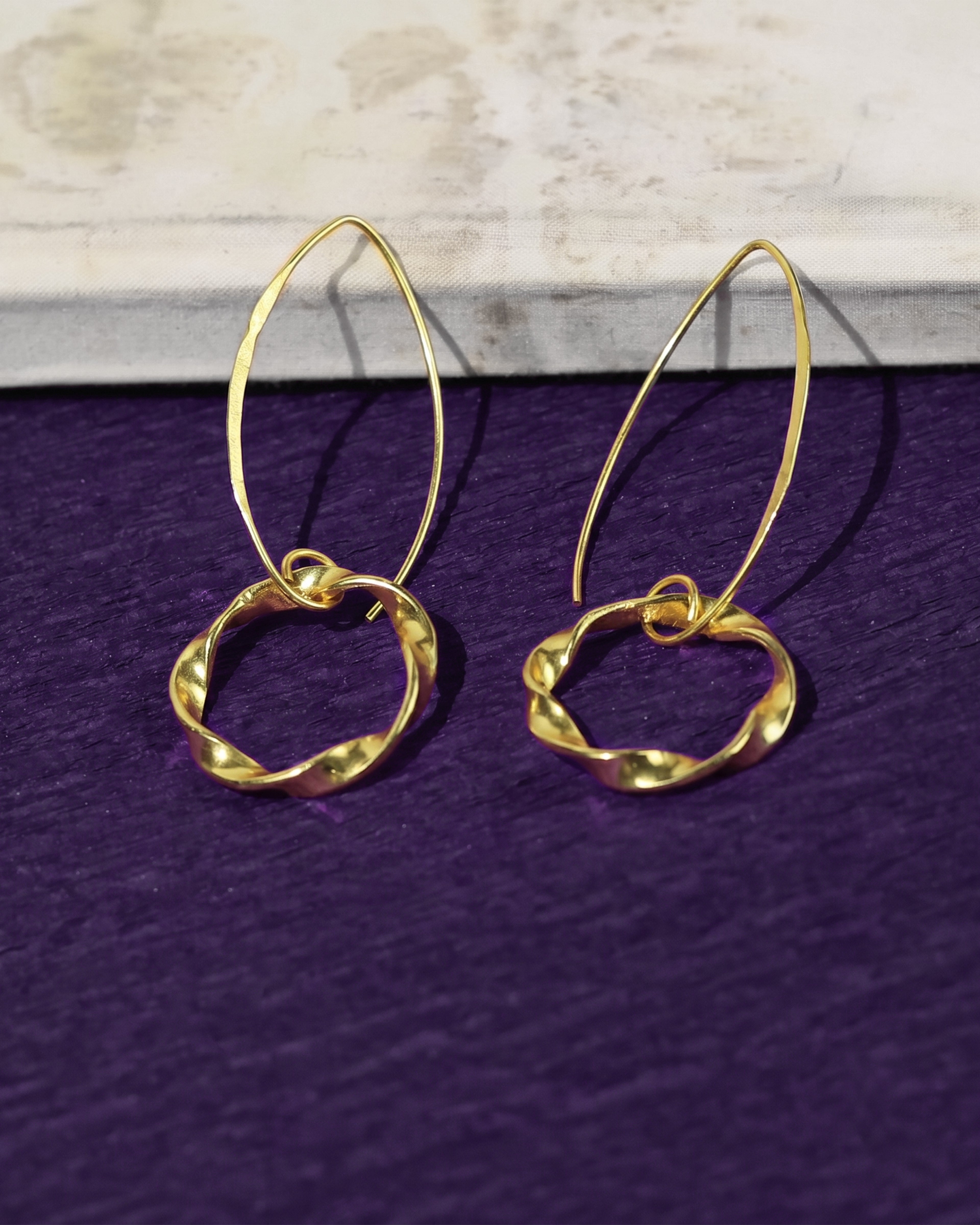 Linked Oval Drop Earrings