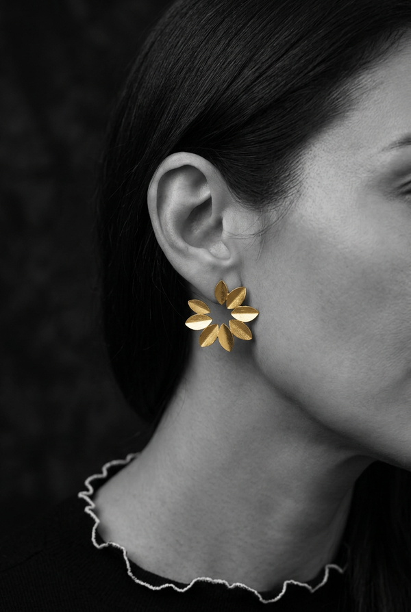 Golden Leaf Cluster Stud Earrings