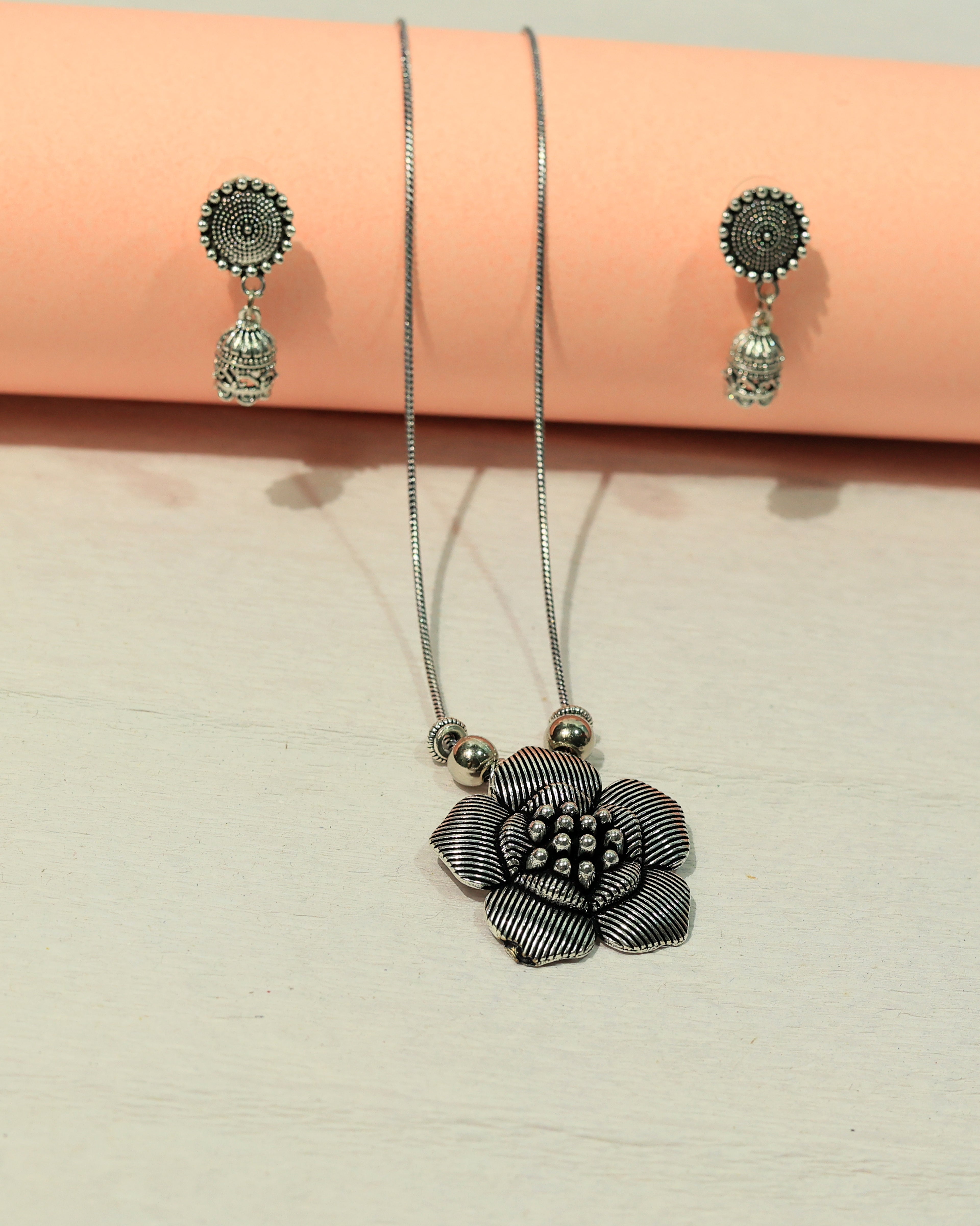 Oxidized Silver Textured Floral Necklace & Earring Set