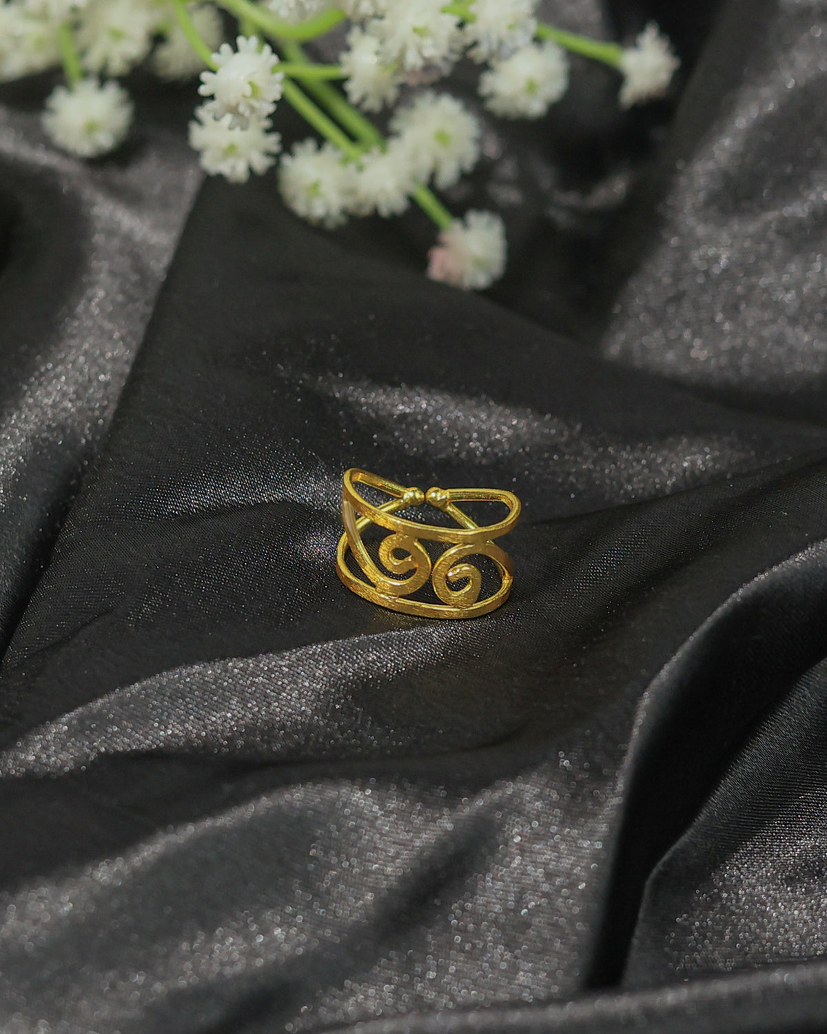 Golden Dual Sphere Open Ring