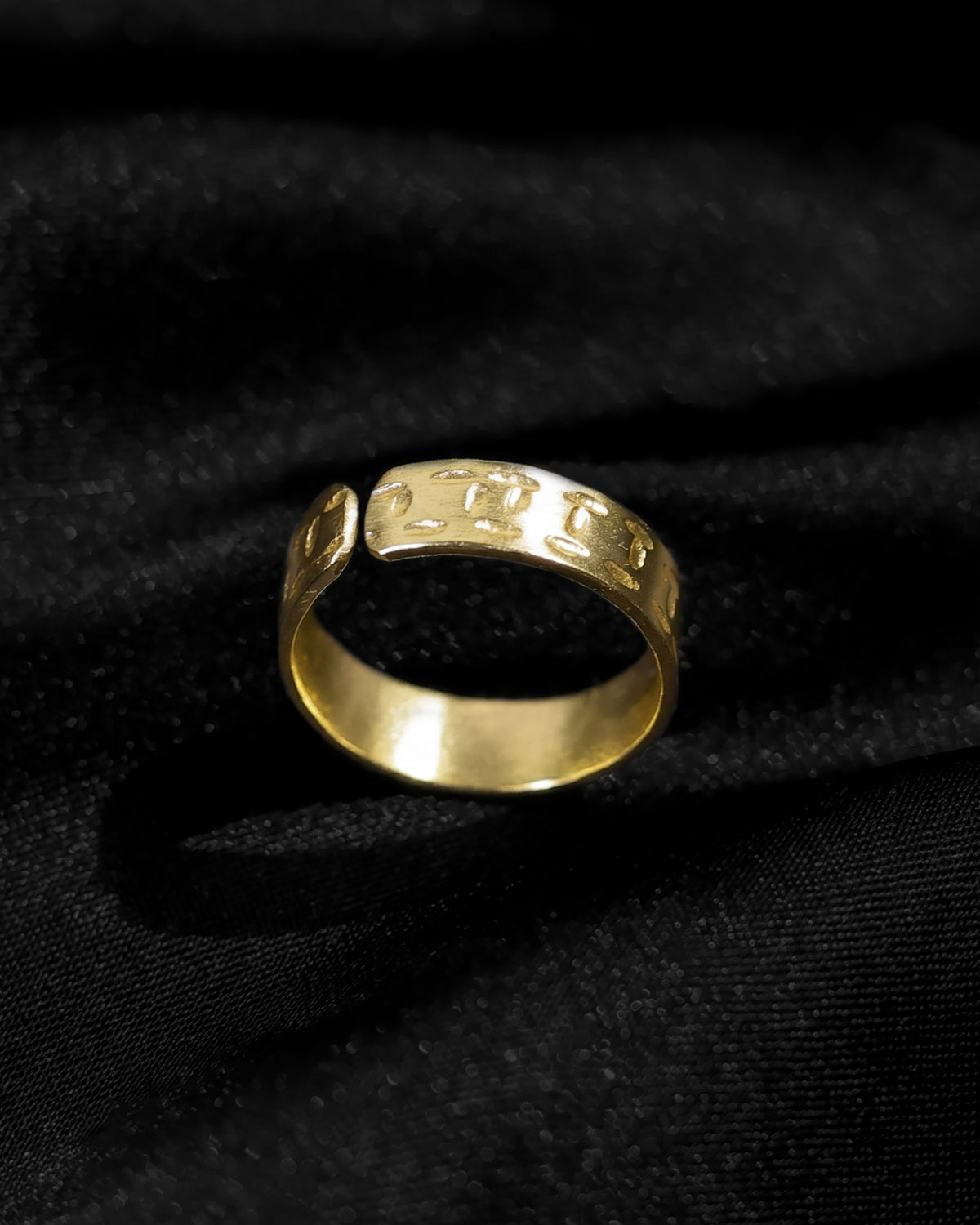 Golden Hammered Band Ring