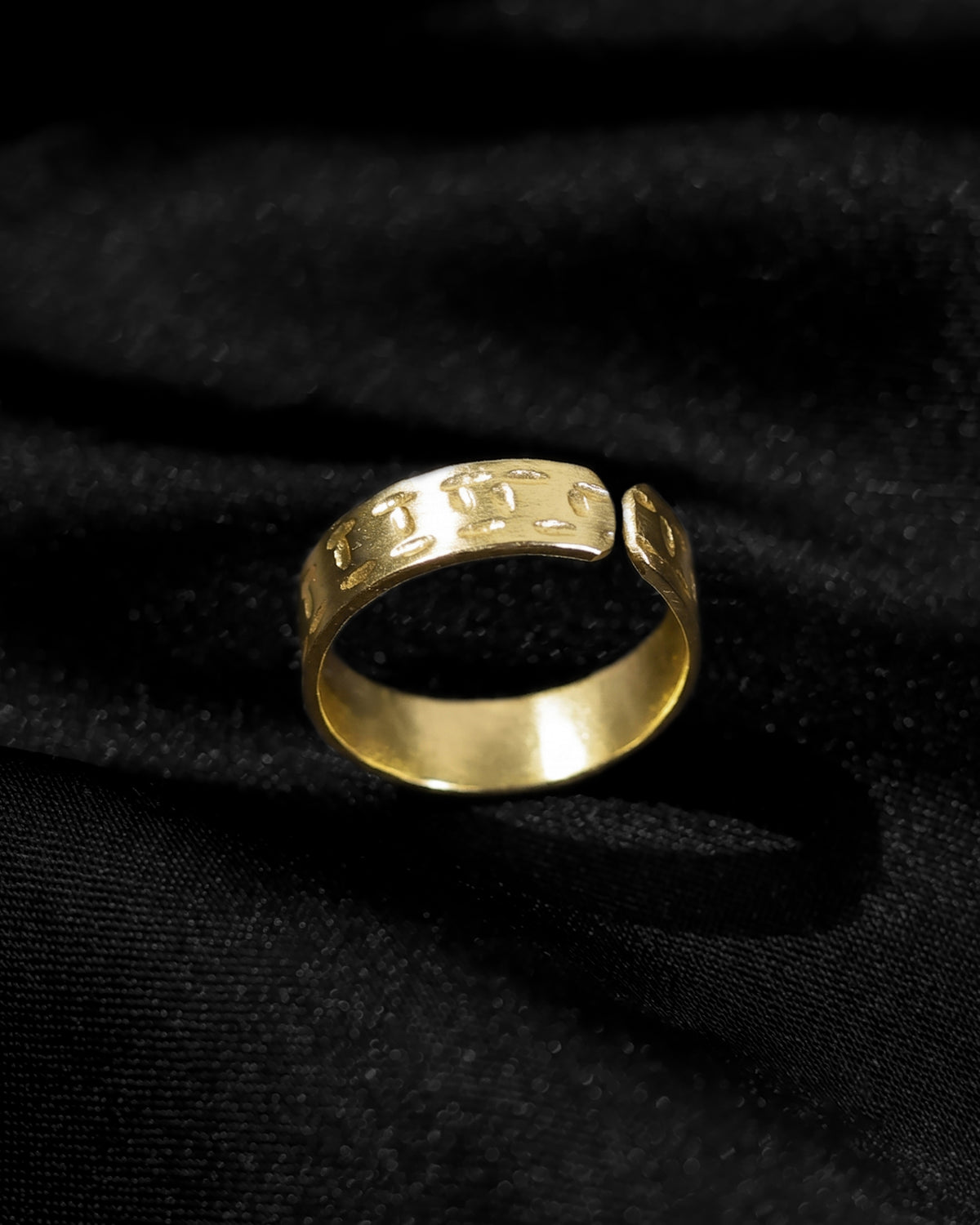 Golden Hammered Band Ring