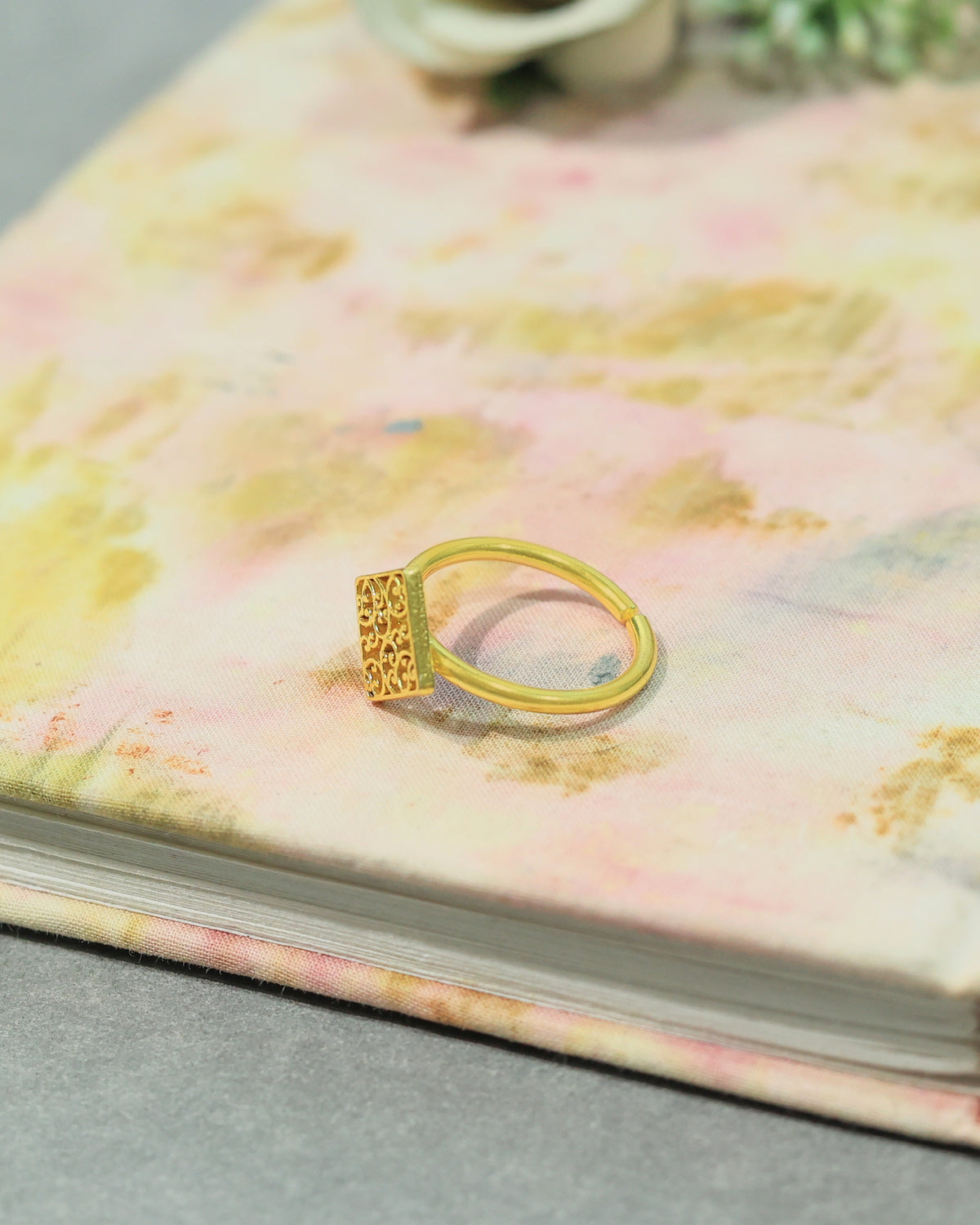 Golden Filigree Square Accent Ring