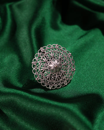 Vintage Floral Filigree Oxidised Ring
