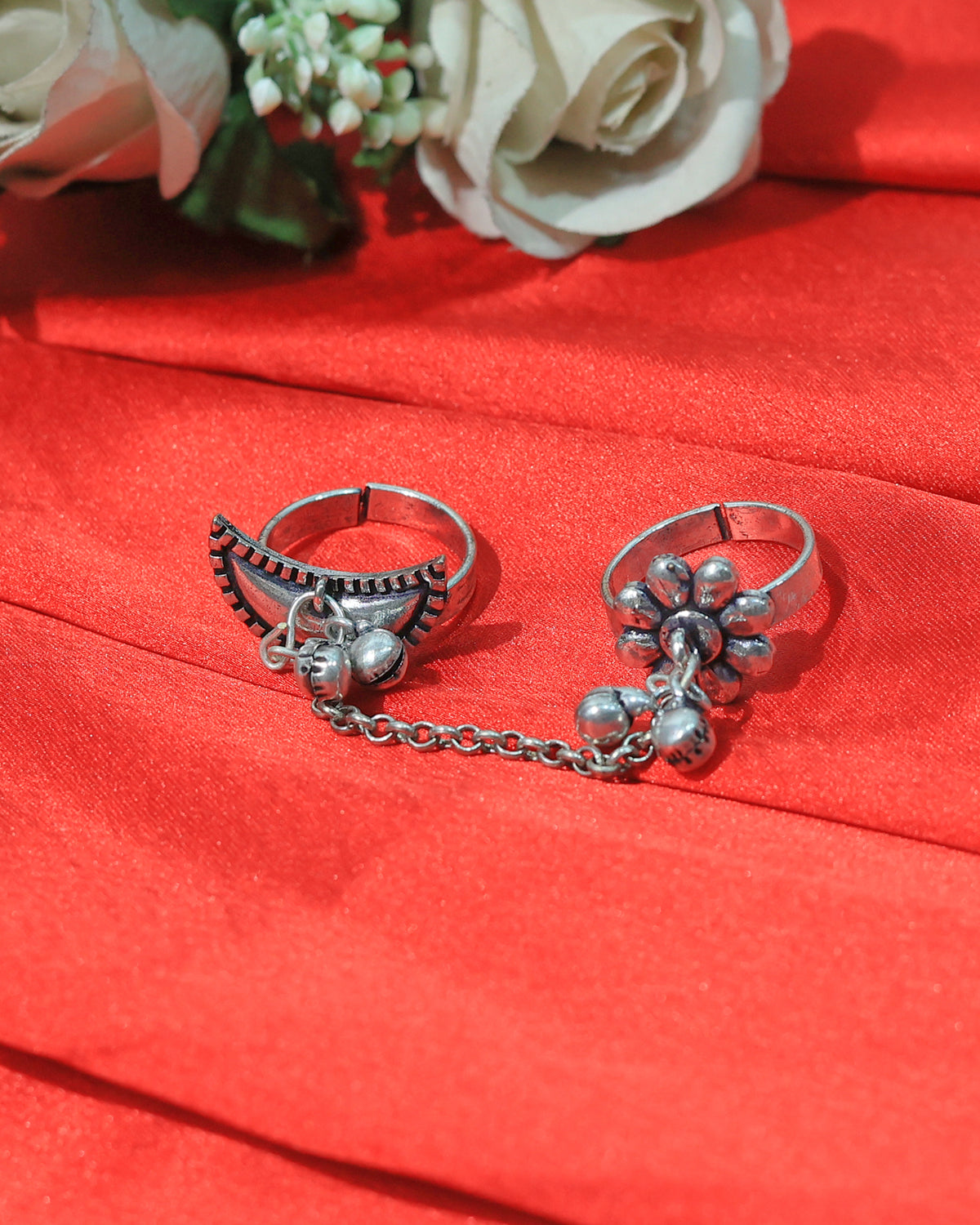 Floral Twin Ring Hand Chain