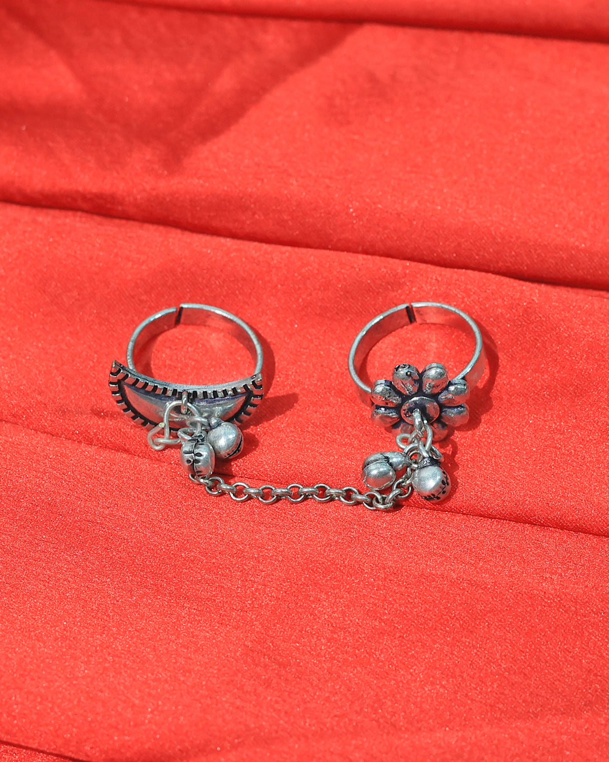 Floral Twin Ring Hand Chain